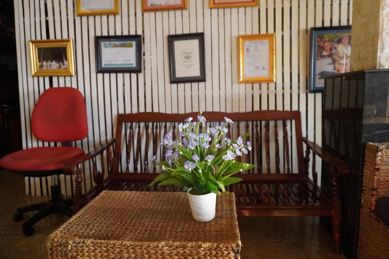Le Tonle Hotel กระแจะ ภายนอก รูปภาพ